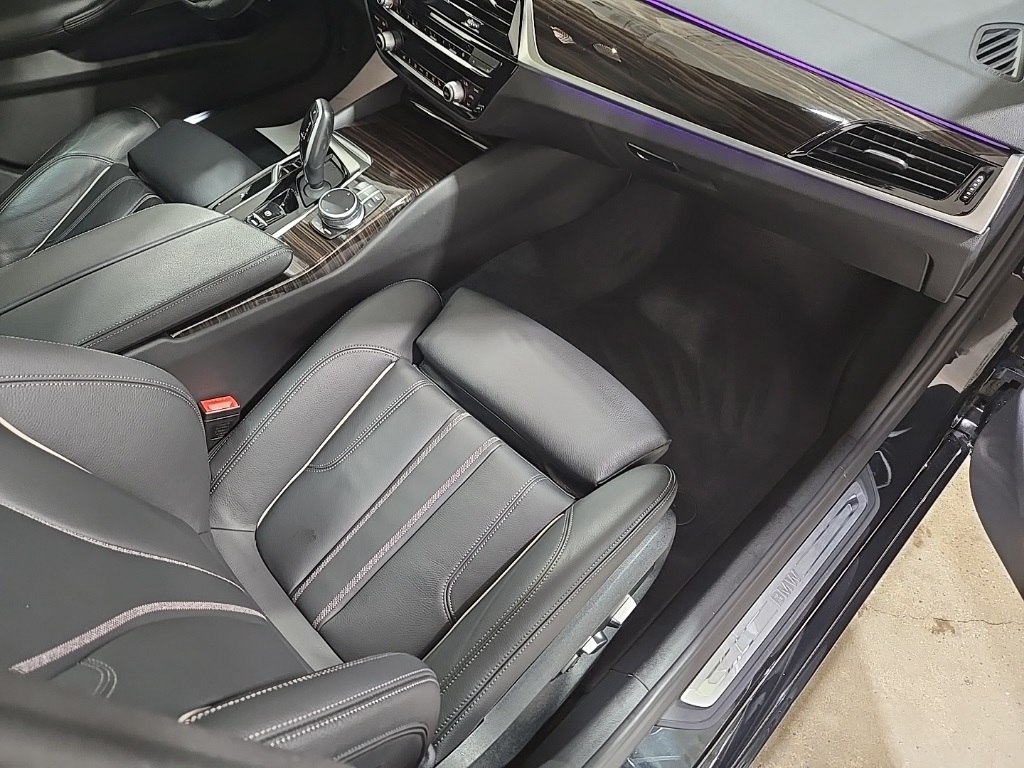 2022 Bmw 540i photo 22