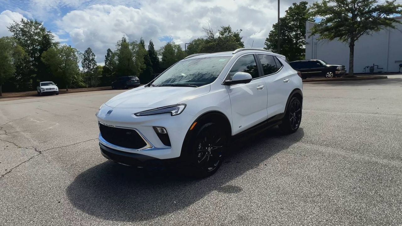2026 Buick Encore GX Sport Touring photo 4