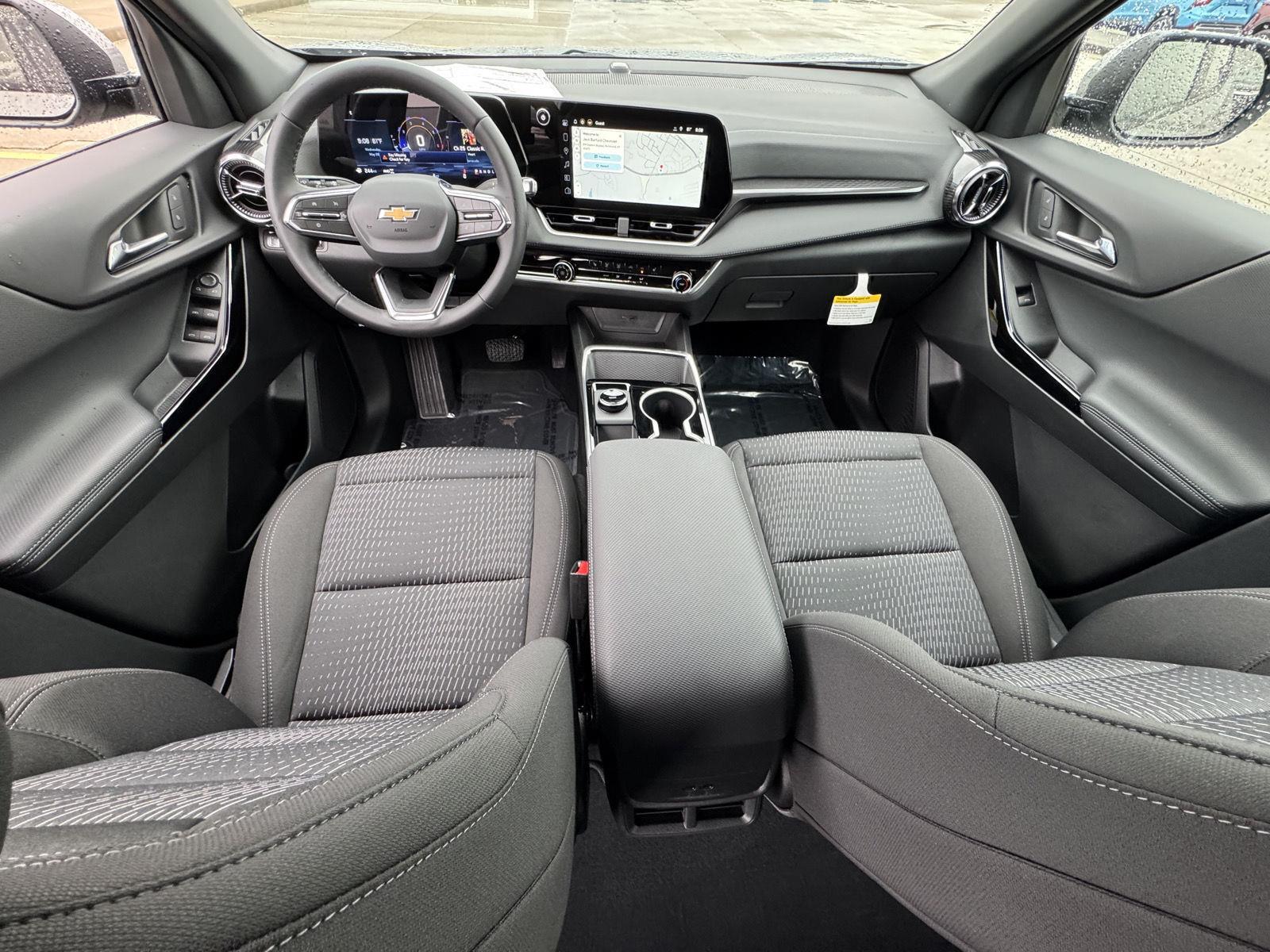 2026 Chevrolet Equinox LT photo 28