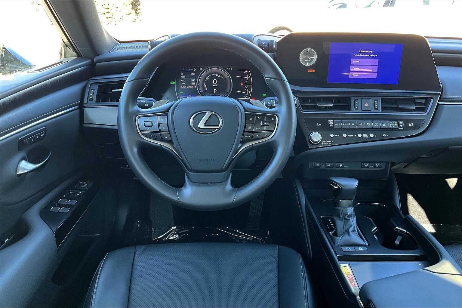 2023 Lexus ES 300h photo 5