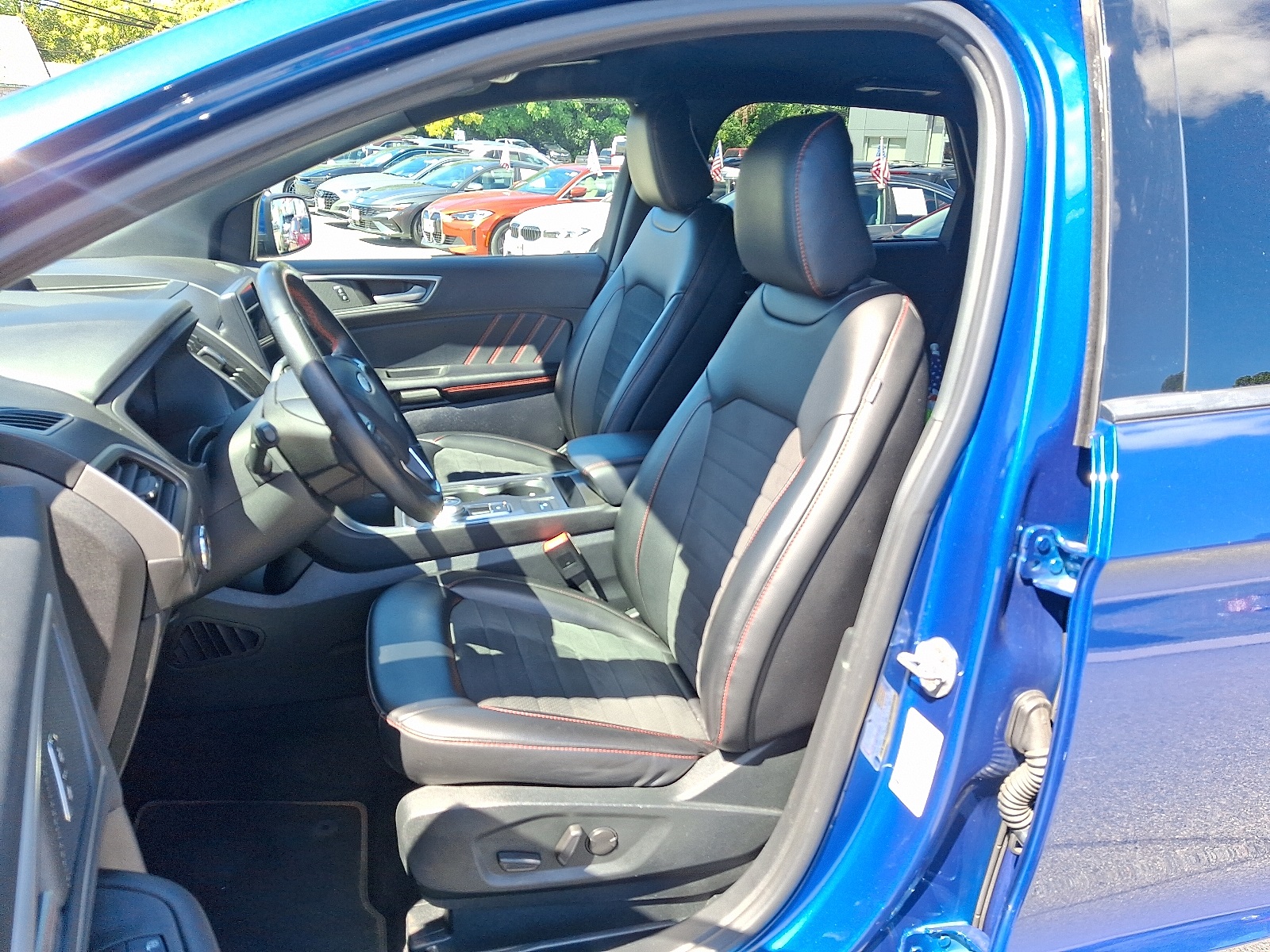 2022 Ford Edge ST-Line photo 12