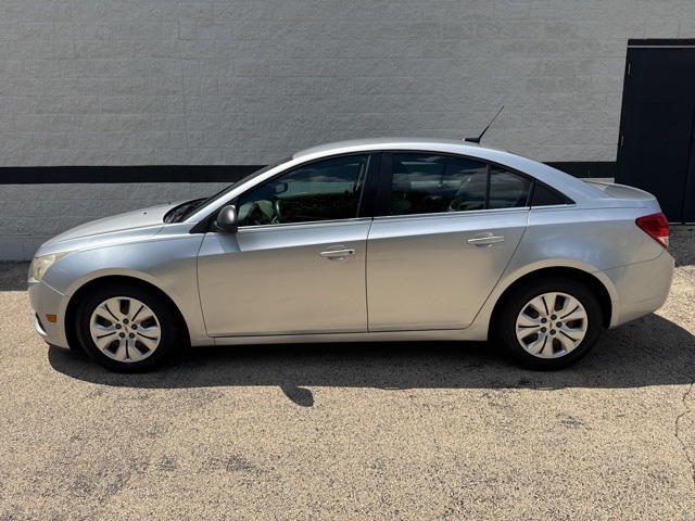 2012 Chevrolet Cruze LS photo 6