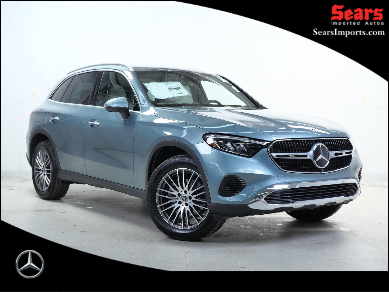 2026 Mercedes-Benz GLC Base's photo