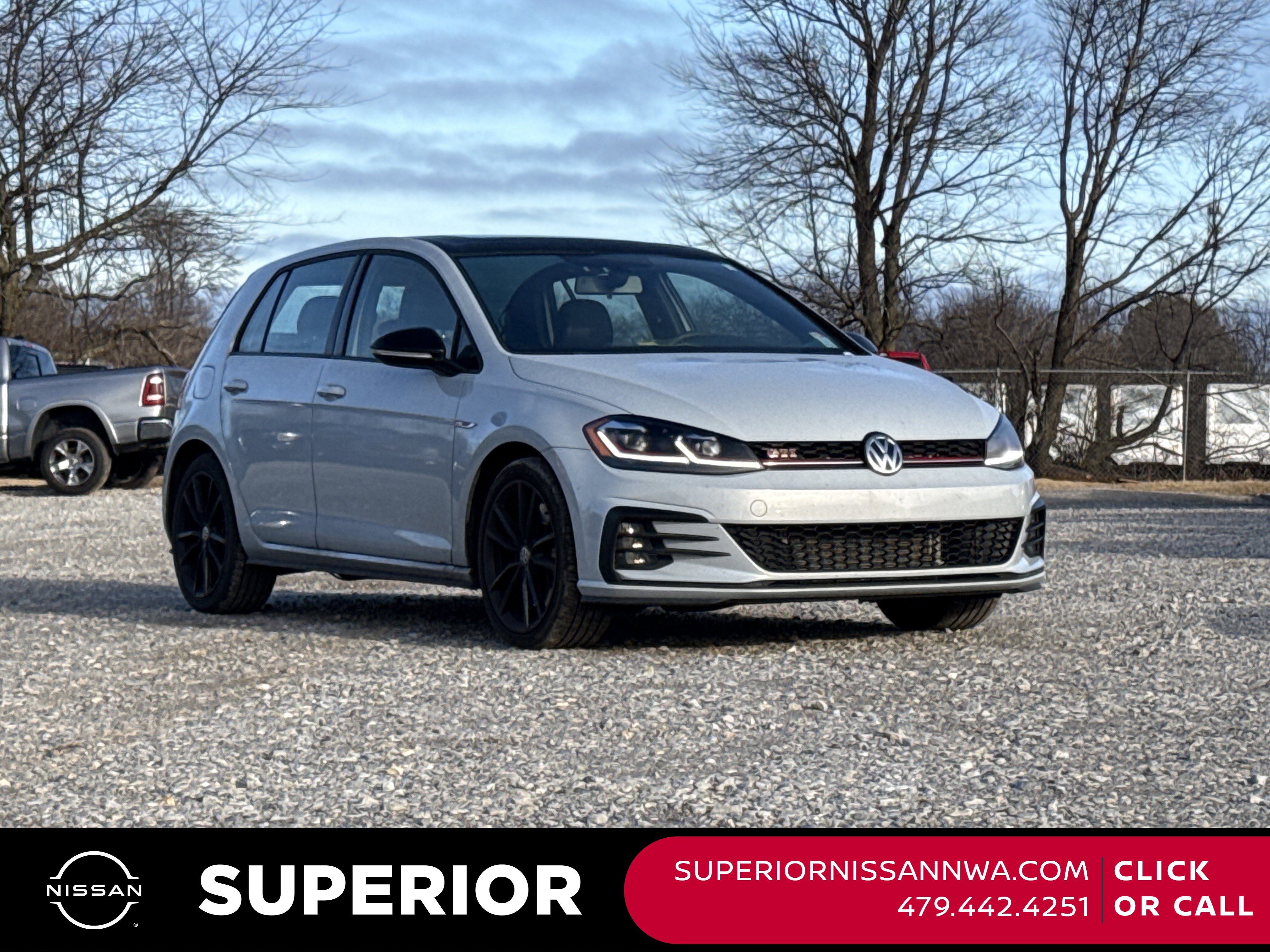 2021 Volkswagen Golf GTI SE's photo