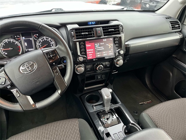 2024 Toyota 4Runner TRD Off-Road photo 12