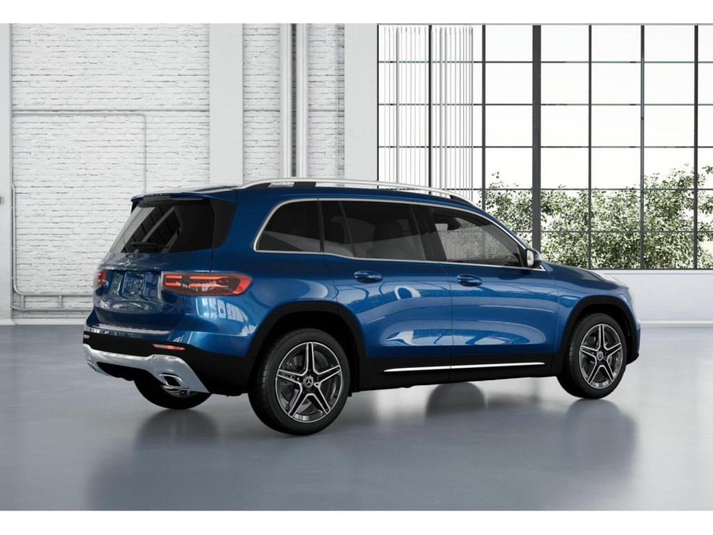 2026 Mercedes Benz GLB 250 photo 19