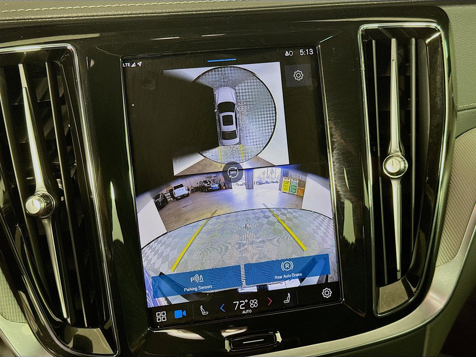 2024 Volvo S60 Recharge Ultimate Black Edition photo 16
