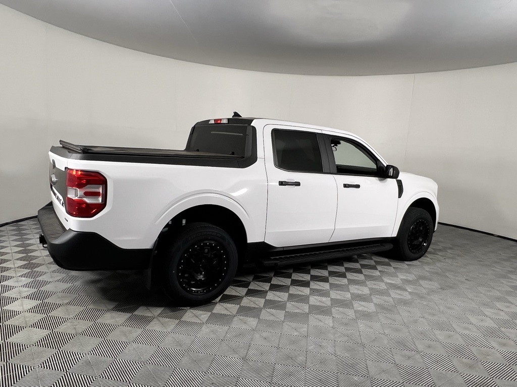 2022 Ford Maverick XL photo 4