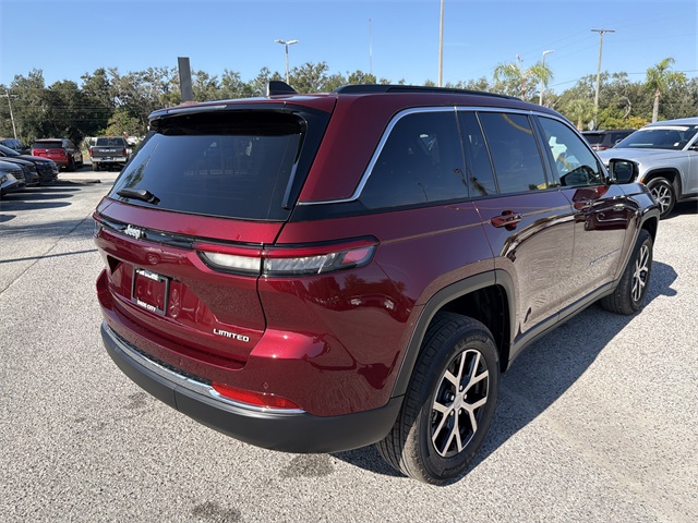 2025 Jeep Grand Cherokee Limited photo 4