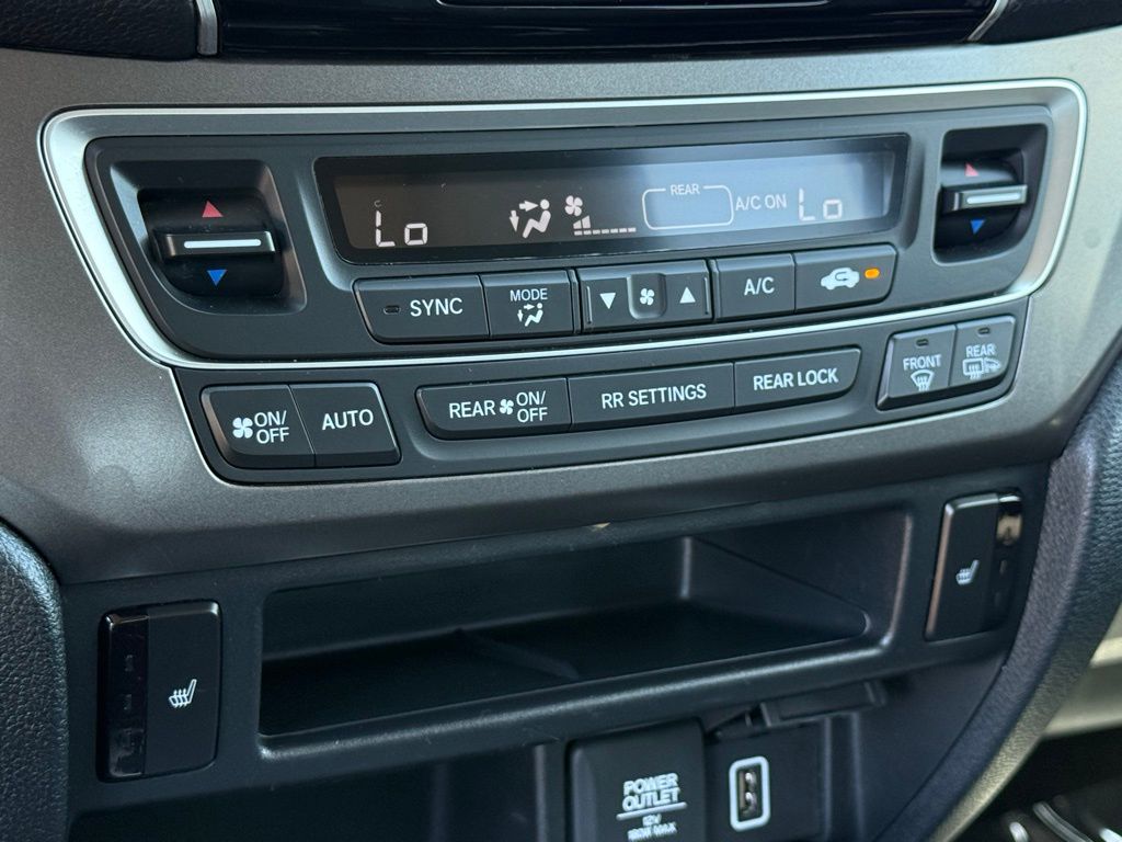 2021 Honda Pilot EX-L photo 13