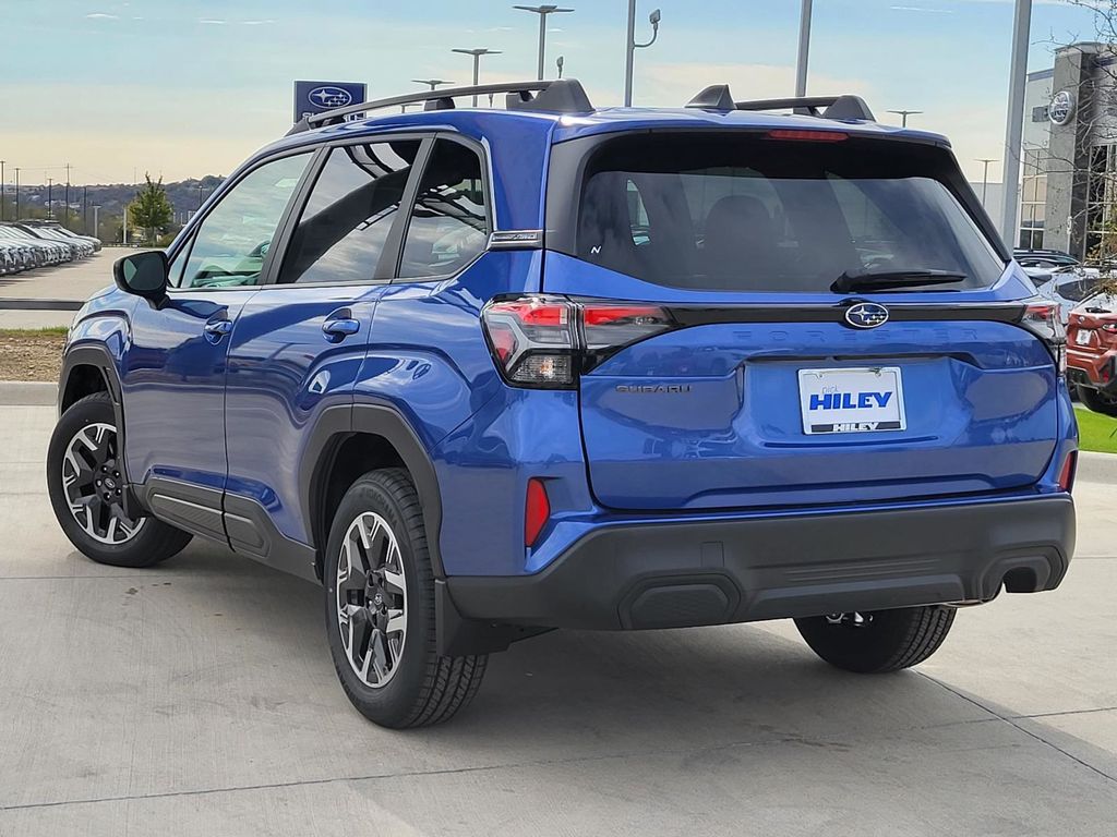 2026 Subaru Forester Premium Base photo 3