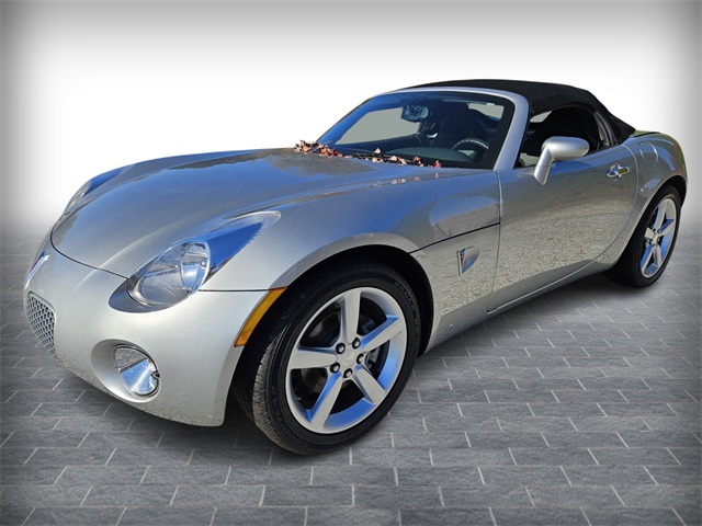 2009 Pontiac Solstice Base photo 3