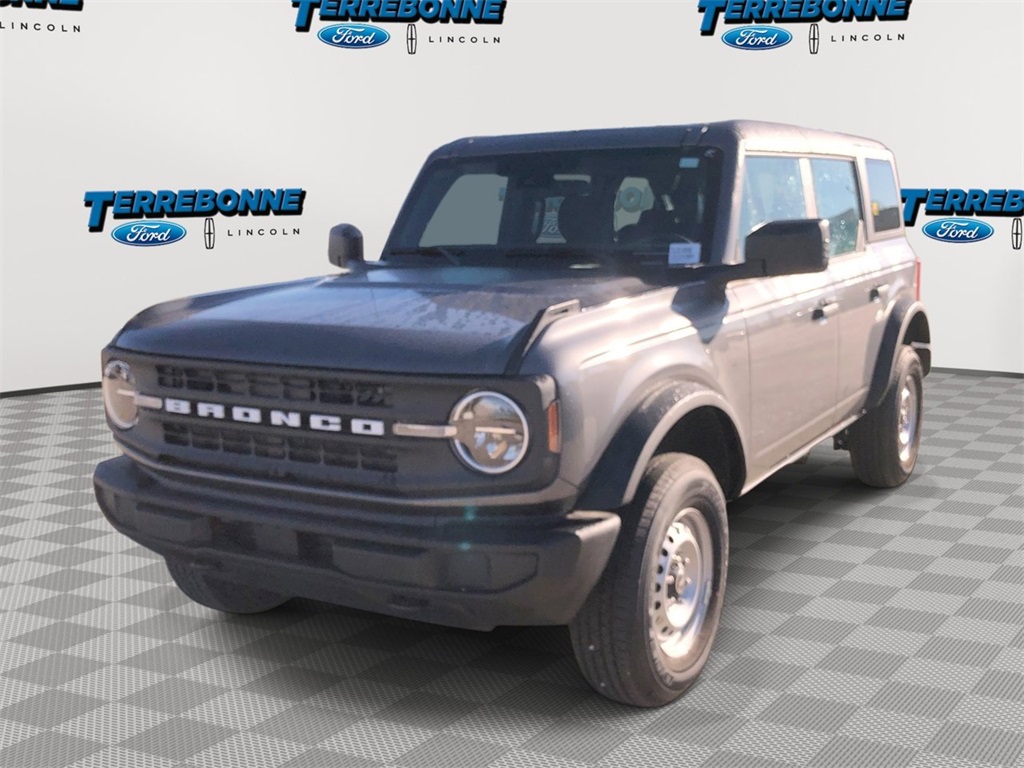 2025 Ford Bronco 4-Door Base's photo