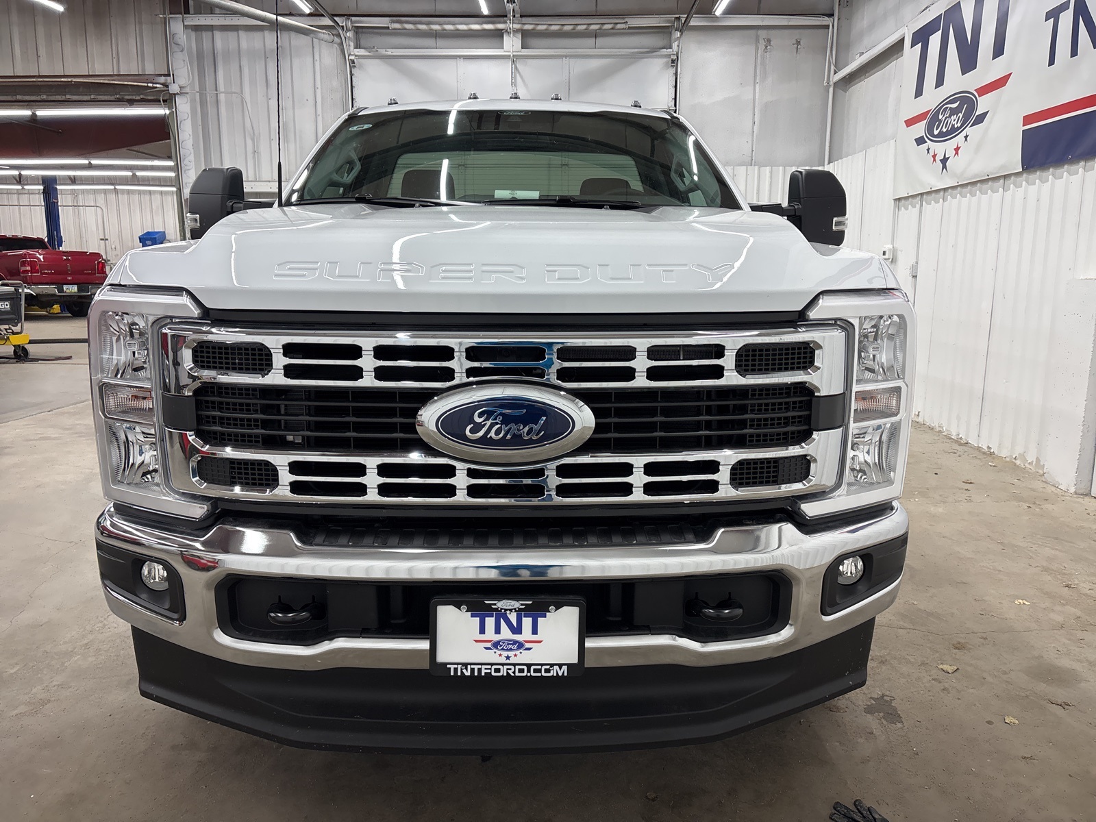 2026 Ford F-350 XLT photo 3