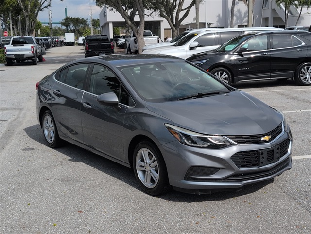 Used 2018 Chevrolet Cruze LT with VIN 1G1BE5SMXJ7170679 for sale in Delray Beach, FL