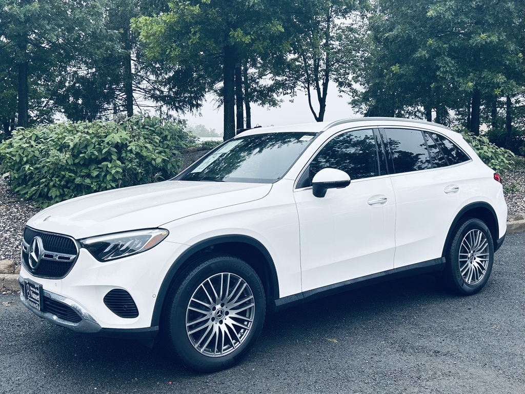 2025 Mercedes-Benz GLC
