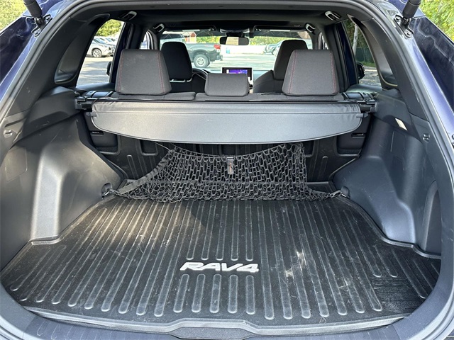 2024 Toyota RAV4 Prime SE photo 25