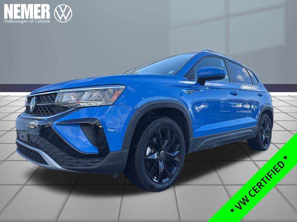2023 Volkswagen Taos SE's photo