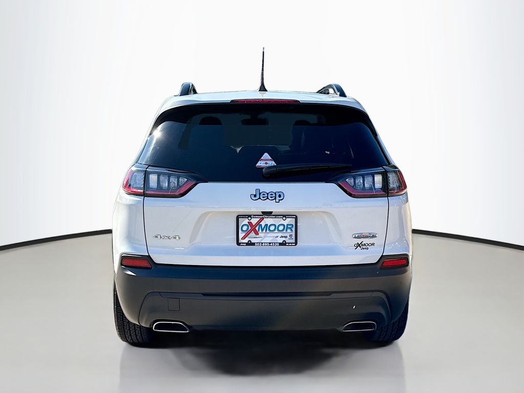 2022 Jeep Cherokee Latitude Lux photo 4