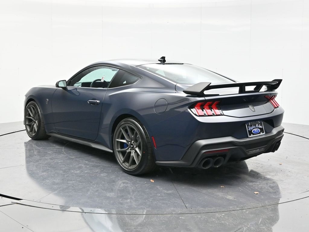 2025 Ford Mustang Dark Horse Premium photo 4