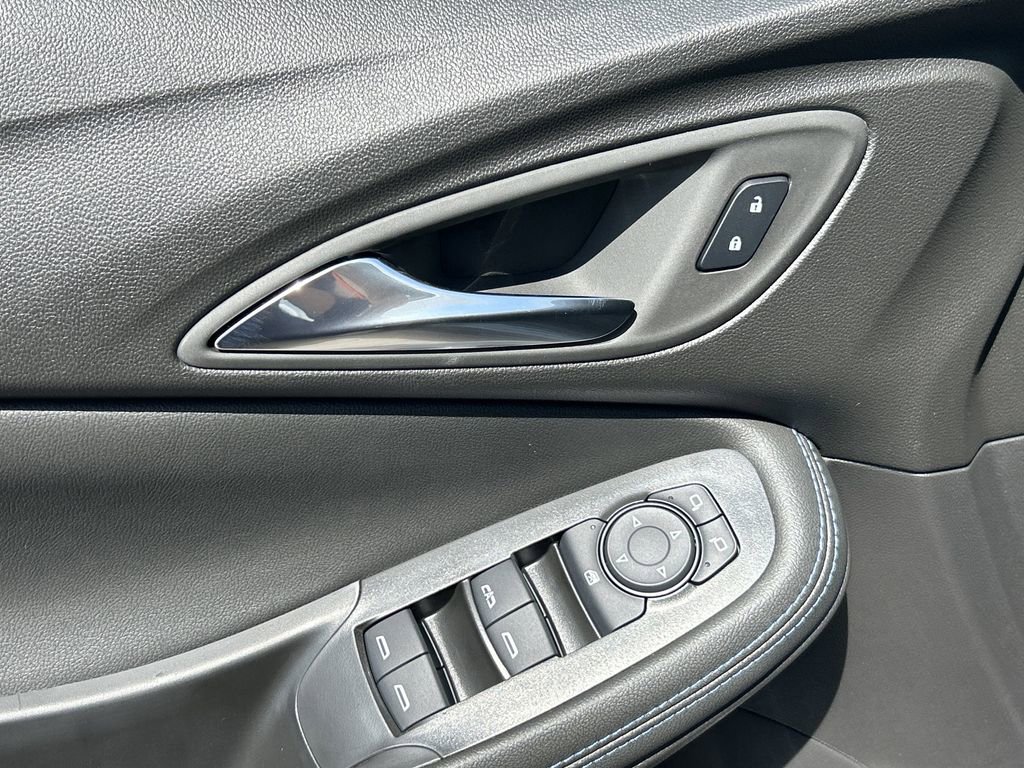 2026 Buick Encore GX Sport Touring photo 19