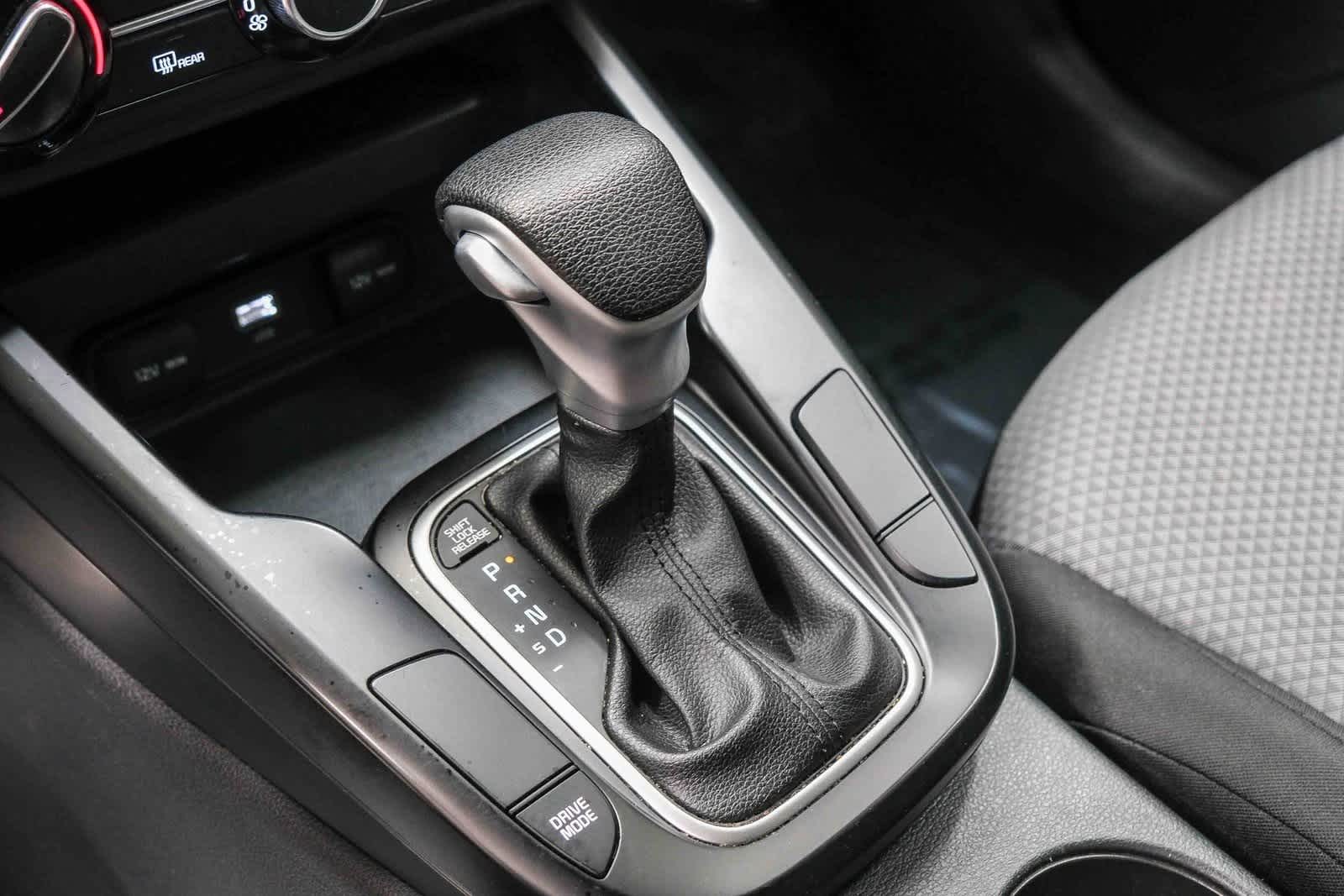 2023 Kia Soul LX photo 17