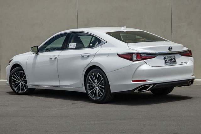 2025 Lexus ES Premium photo 3