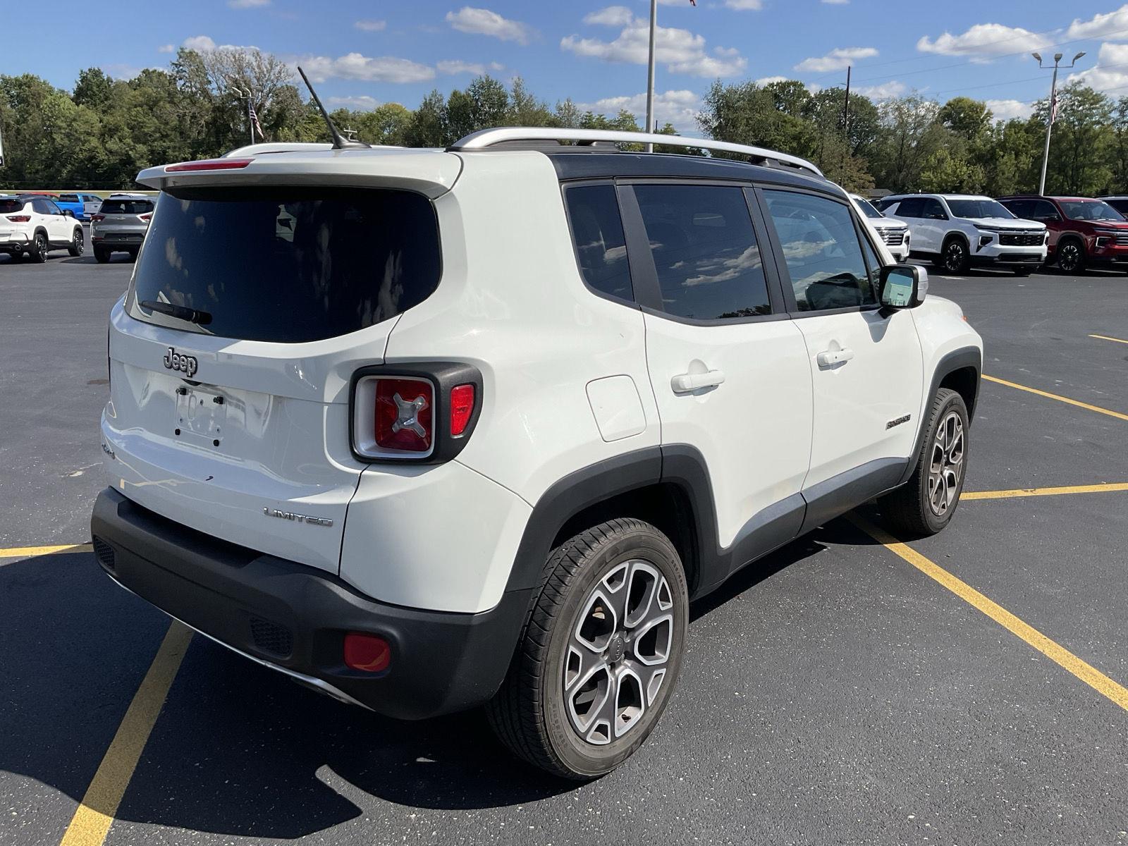2017 Jeep Renegade Limited photo 6