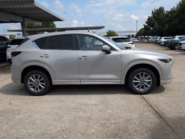 2025 Mazda CX-5 2.5 S Preferred photo 4