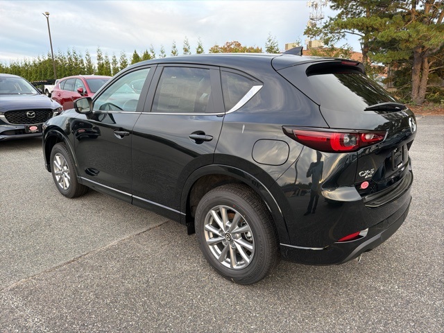 2025 Mazda CX-5 2.5 S Preferred photo 5