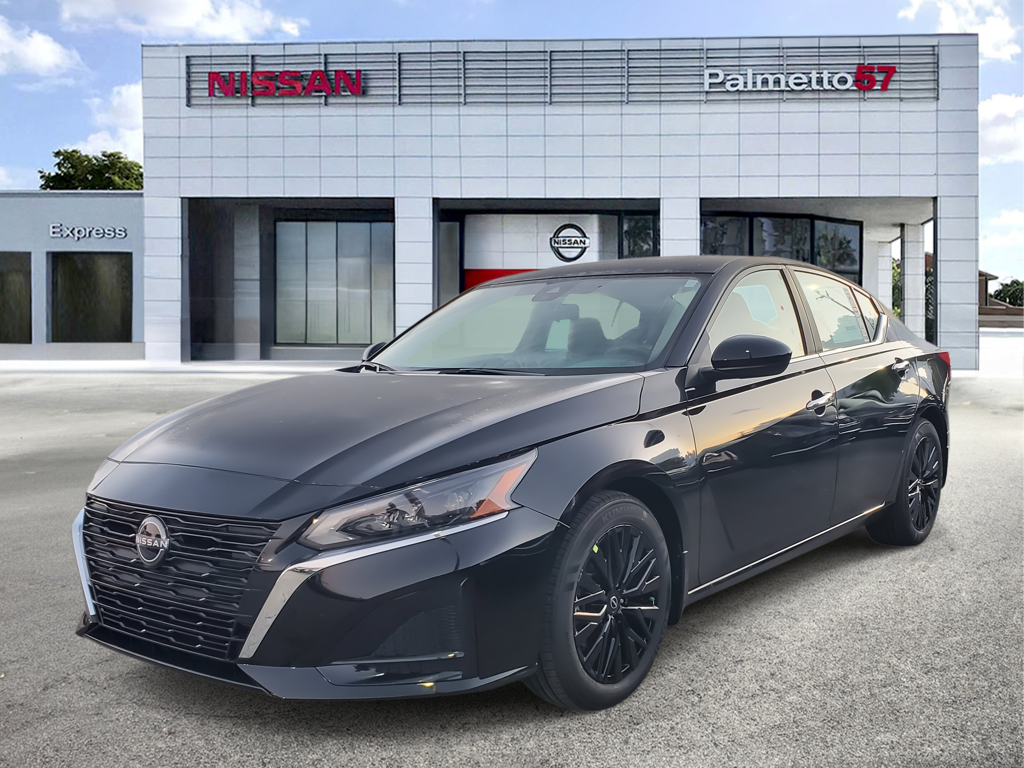 2025 Nissan Altima SV photo 3