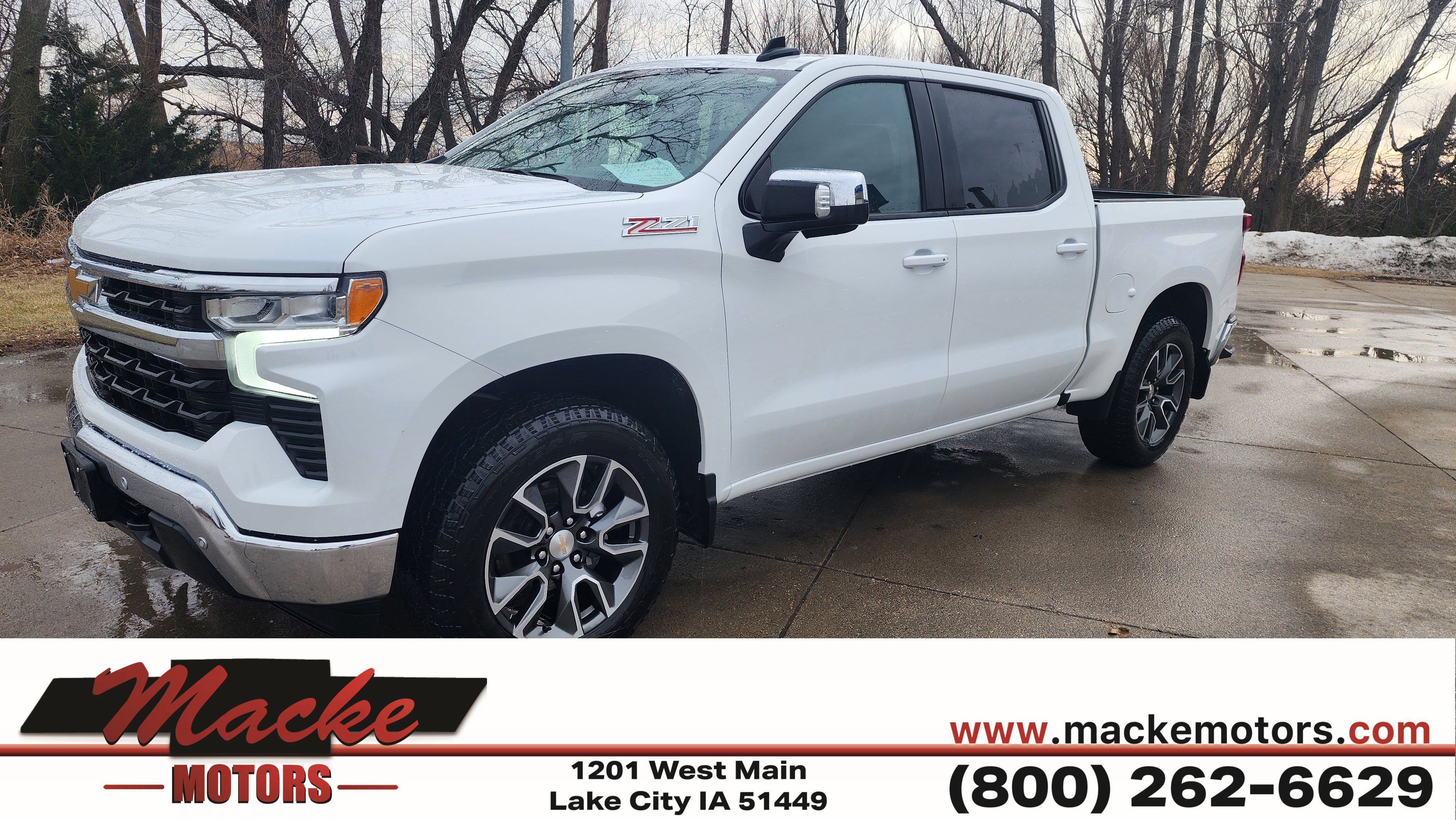 2024 Chevrolet Silverado 1500 LT's photo