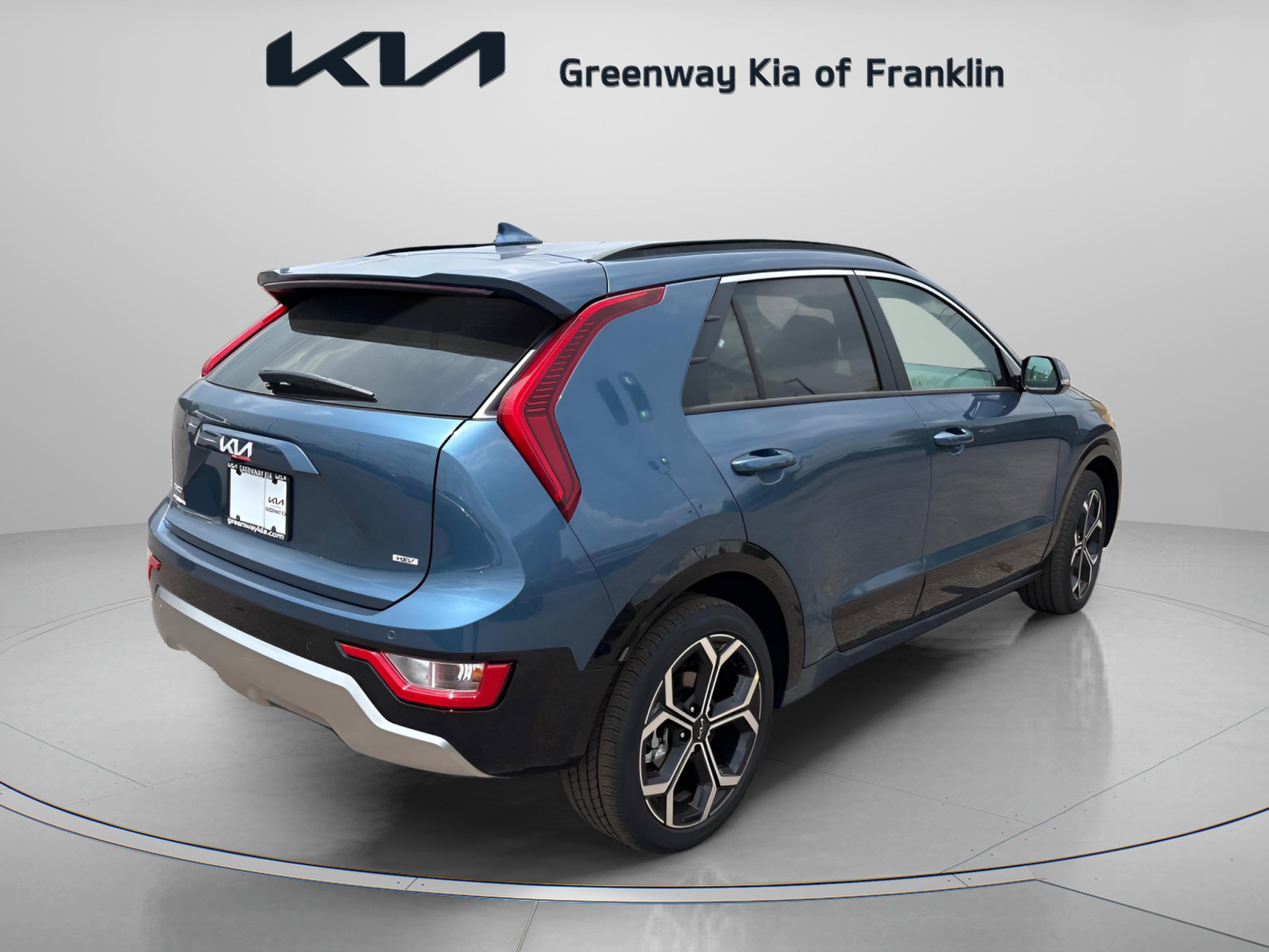 2025 Kia Niro EX Touring photo 7