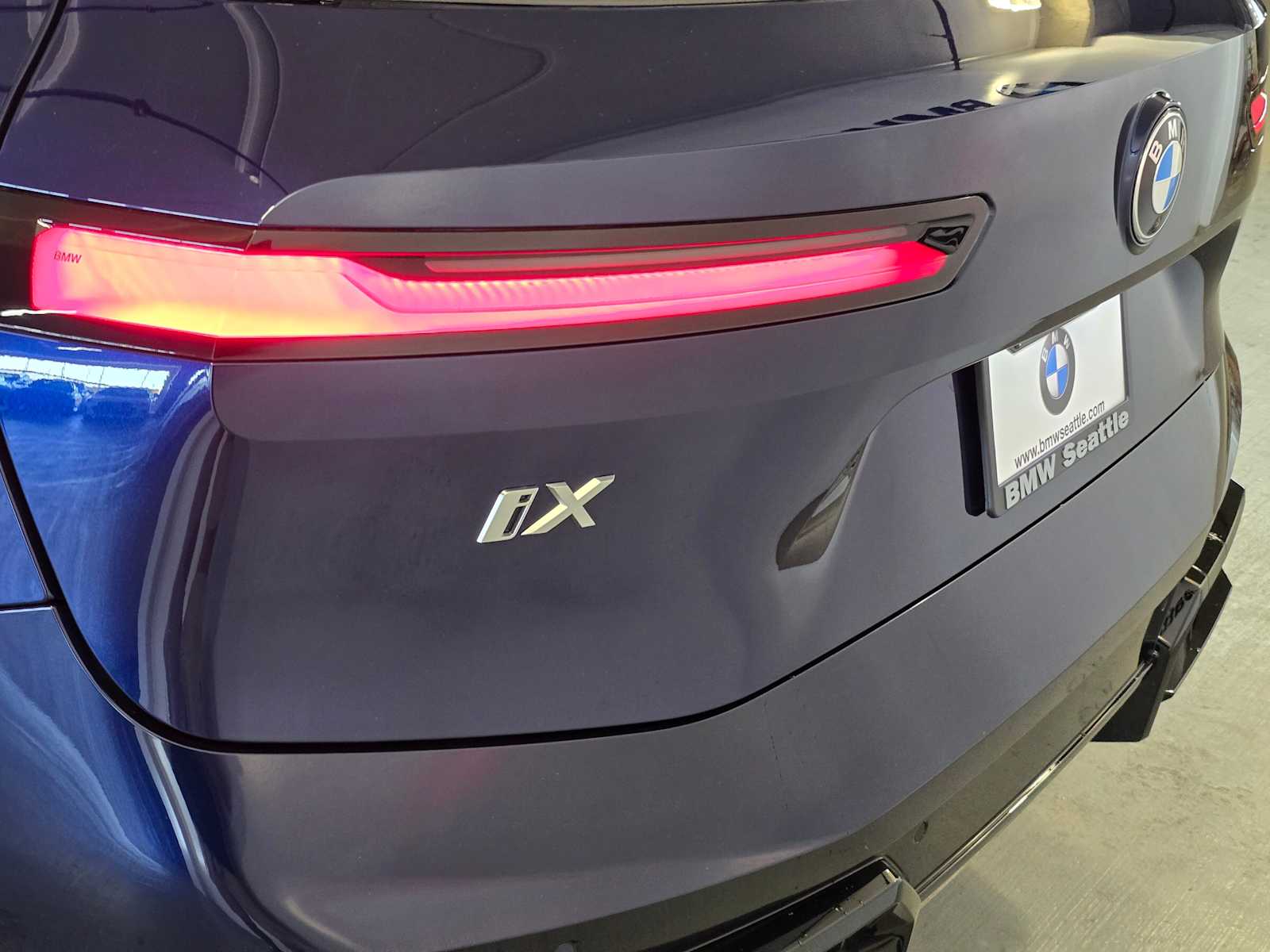 2026 Bmw iX photo 4