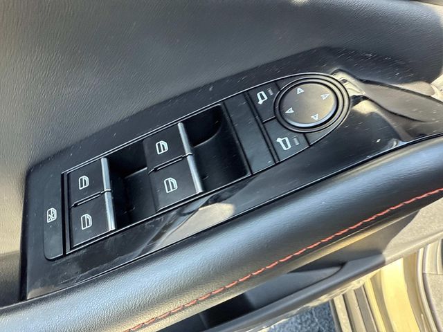 2024 Mazda CX-30 2.5 Carbon Turbo photo 17