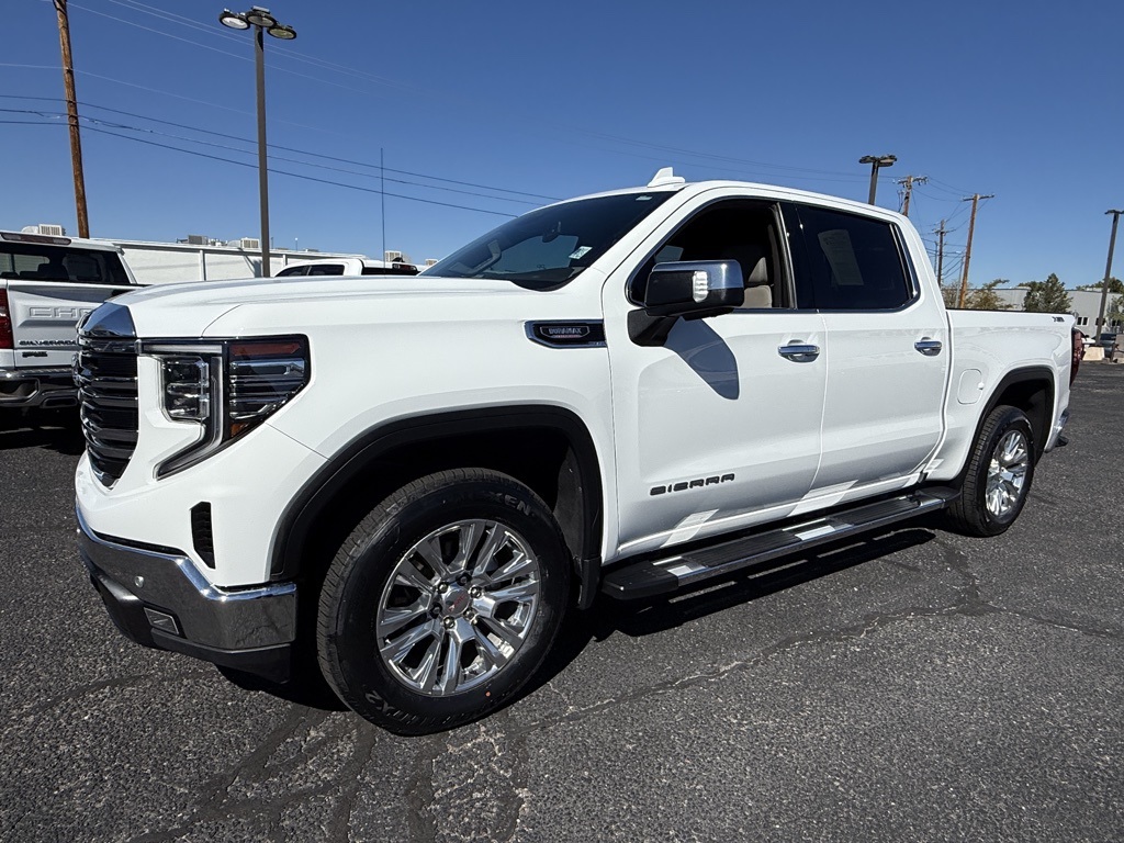 2022 Gmc Sierra SLT photo 9