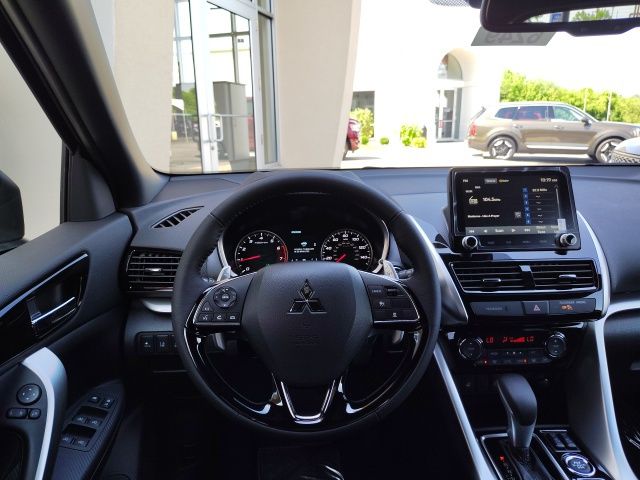 2025 Mitsubishi Eclipse Cross SEL photo 14