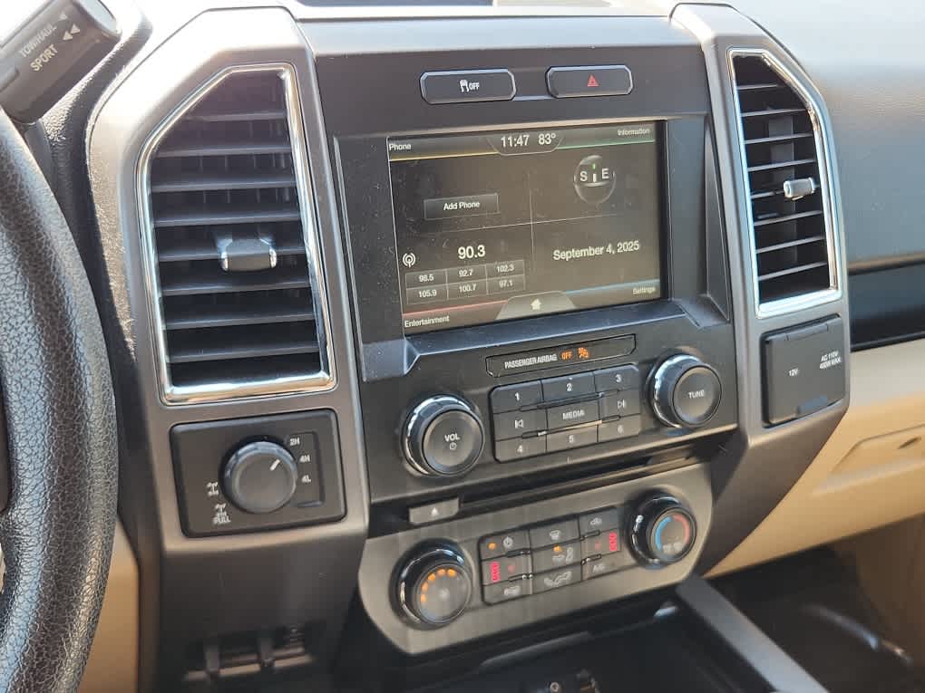 2015 Ford F-150 XLT photo 11