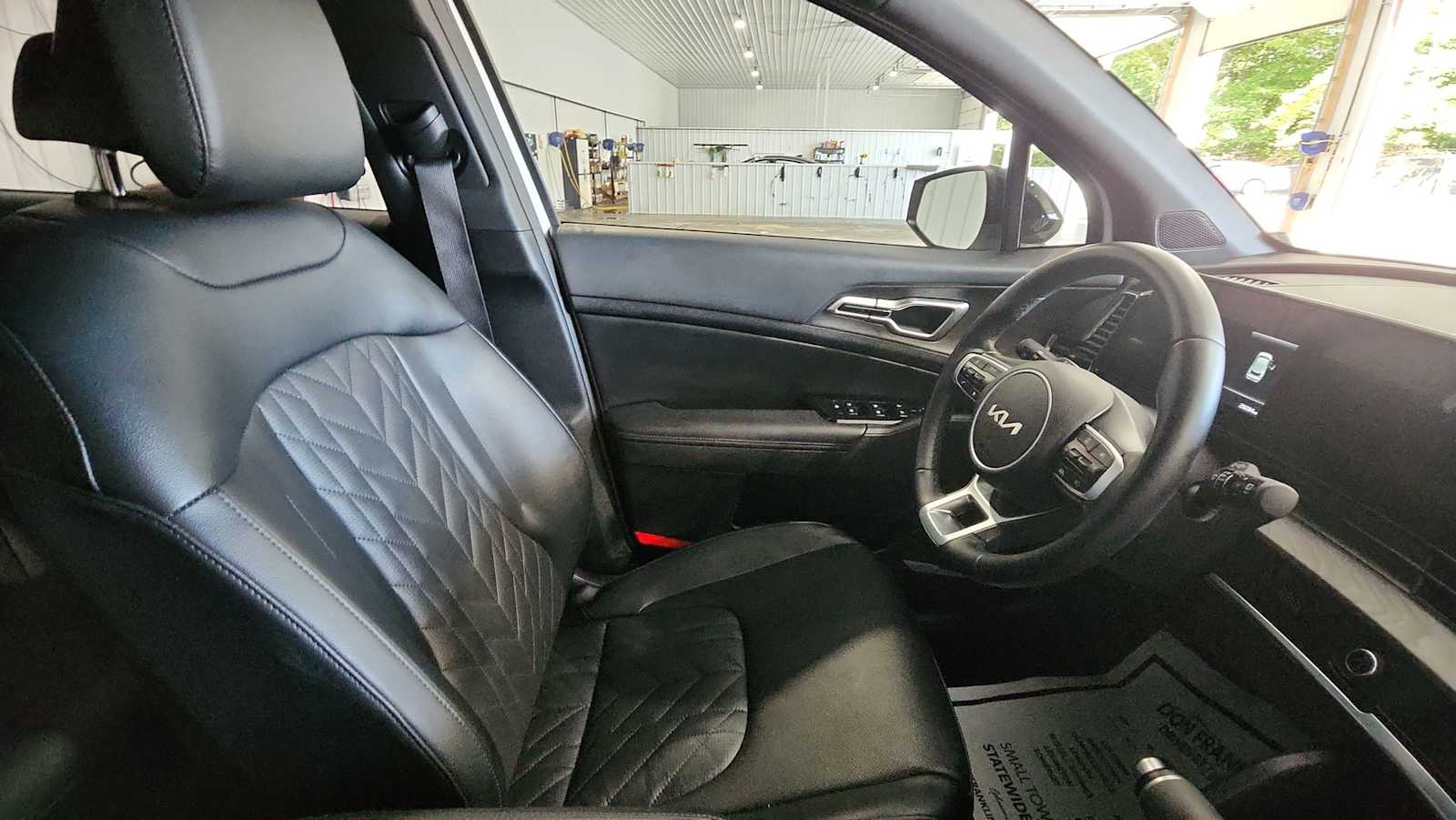 2023 Kia Sportage X-Line photo 13