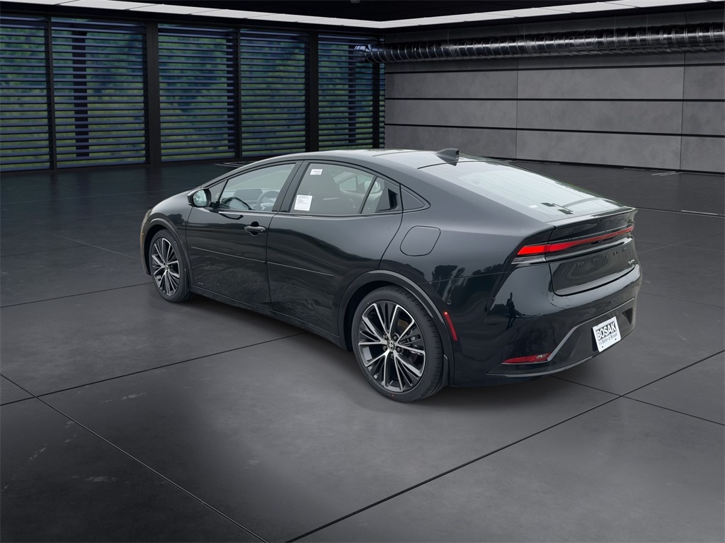 2024 Toyota Prius Limited photo 6