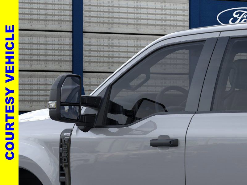 2025 Ford F-250 photo 17