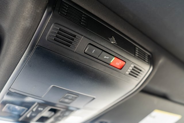 2021 Volkswagen Tiguan SE R-Line Black photo 32