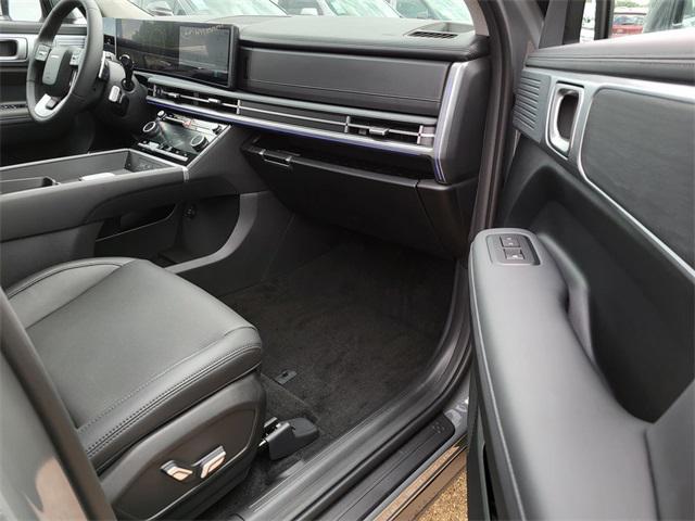 2026 Hyundai Santa Fe Limited photo 4