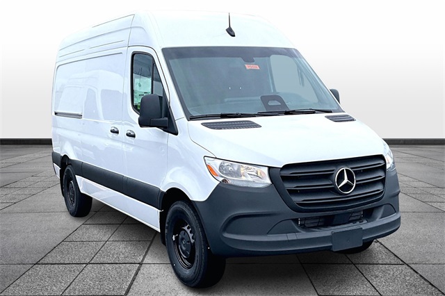 2025 Mercedes-Benz Sprinter Cargo Van Base's photo