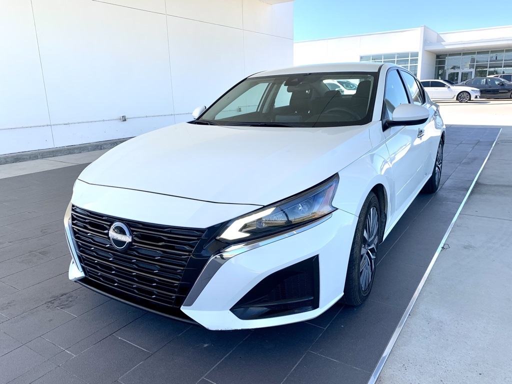 2023 Nissan Altima SV