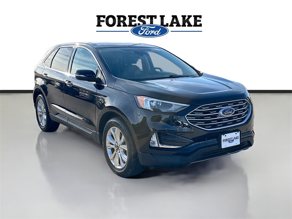 2024 Ford Edge Titanium's photo