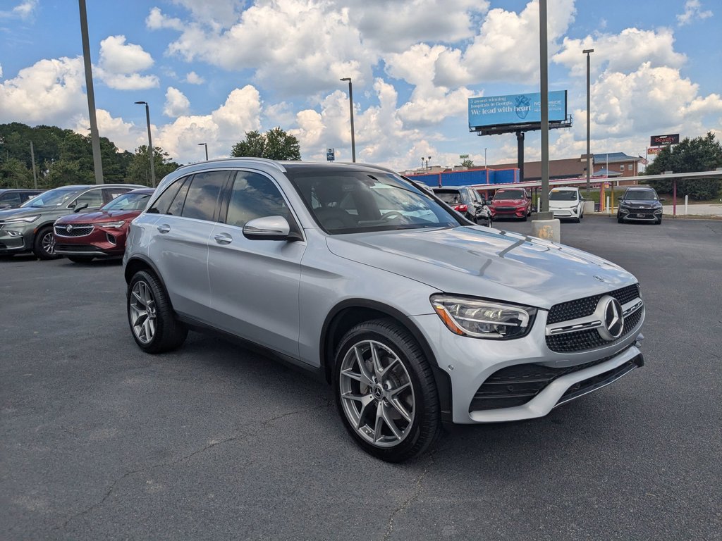 2021 Mercedes Benz GLC 300 4MATIC photo 3