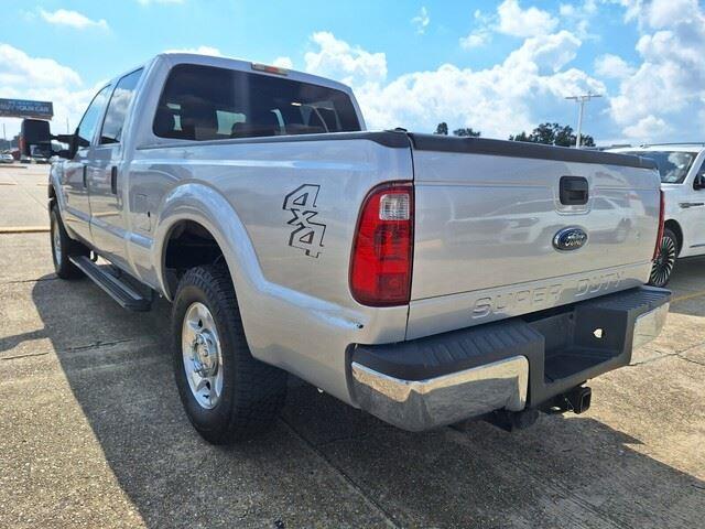 2016 Ford F-250 XLT photo 3