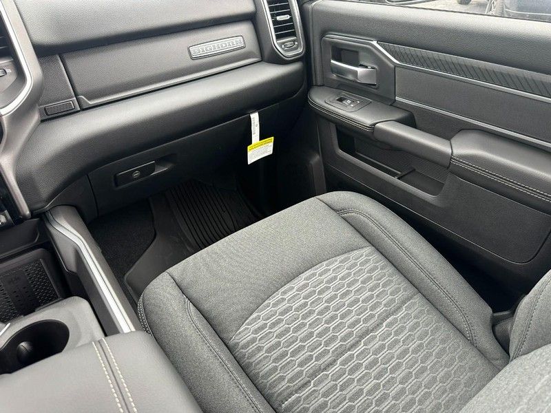 2026 Ram 2500 Big Horn photo 9