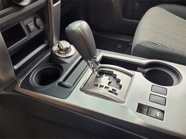 2024 Toyota 4Runner SR5 4WD photo 27